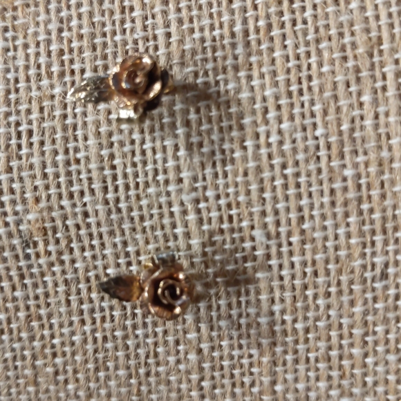 4 for $50 Fashion Jewelry Set Necklace Earrings Rose Gold Roses with Gold Leaves - Picture 3 of 7